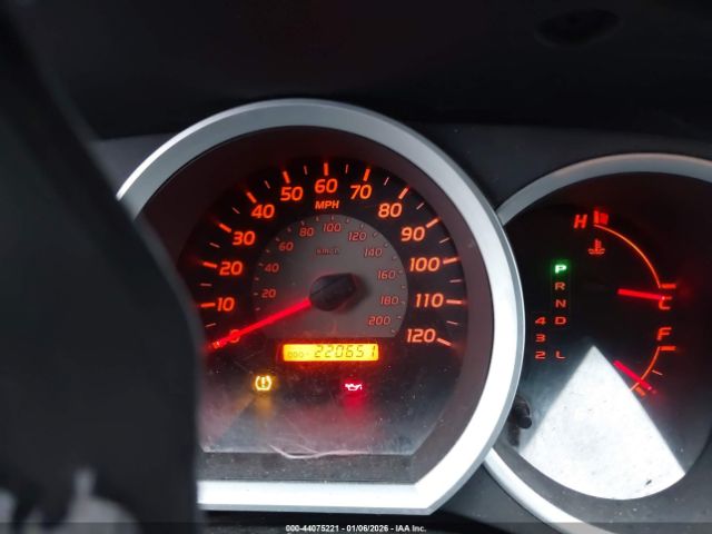 Toyota Tacoma Prerunner V6 Image 20