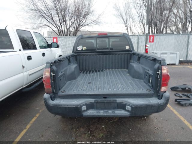 Toyota Tacoma Prerunner V6 Image 19