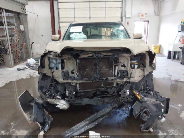 Toyota Tacoma Sr5 Image 11