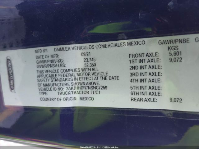 Freightliner New Cascadia 126 Image 8