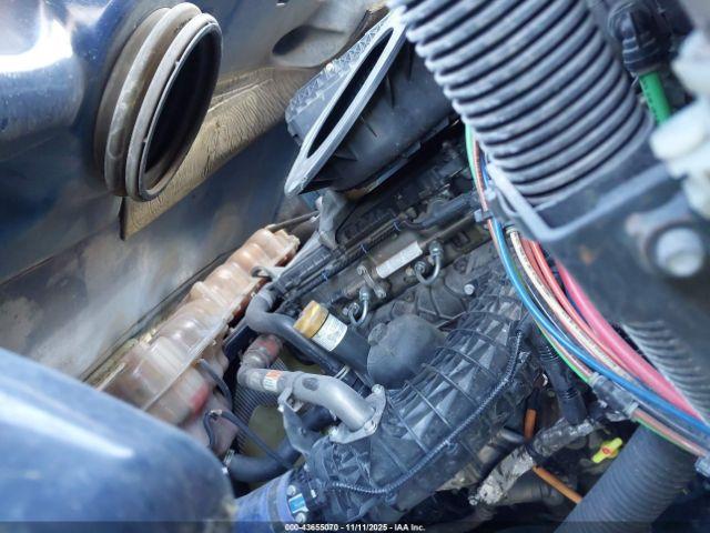 Freightliner New Cascadia 126 Image 5