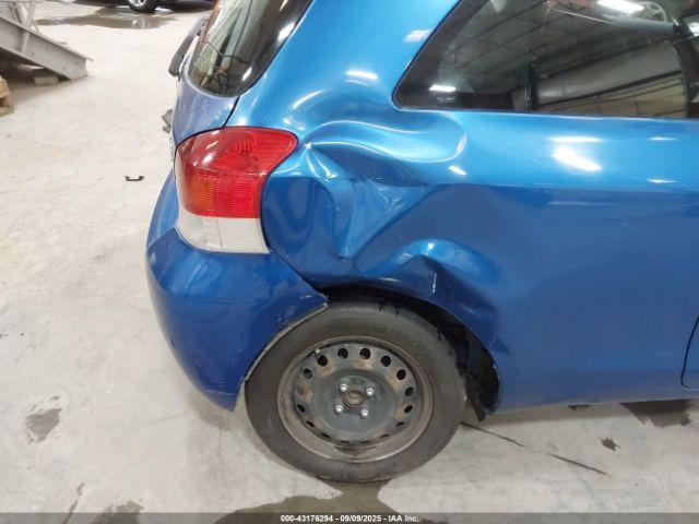 Toyota Yaris Image 9