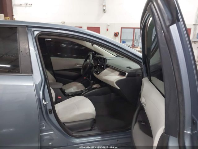 Toyota Corolla L Image 9