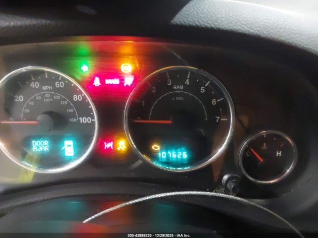 Jeep Wrangler Sahara Image 11