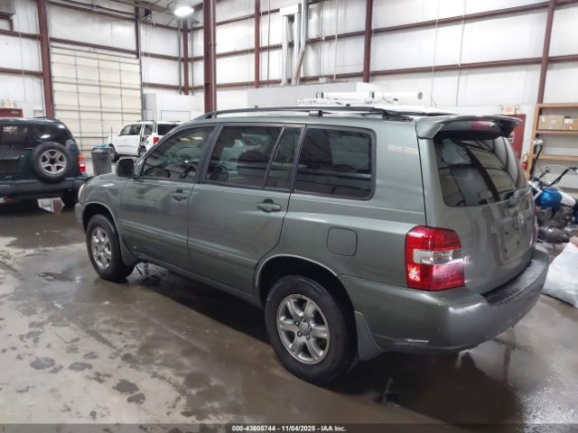 Toyota Highlander V6 Image 14