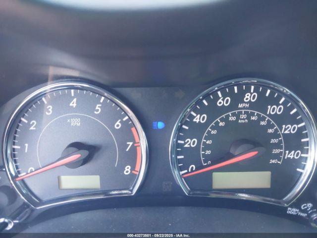 Toyota Corolla S Image 9